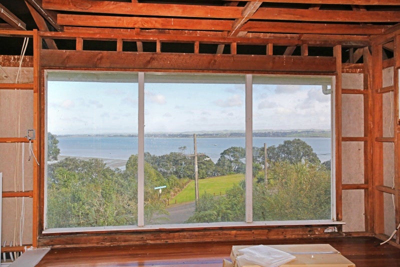 52 Ronald Avenue, Glenbrook - Carousel 2