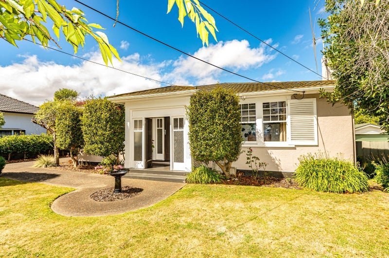 17 Tarata Street, Saint Johns Hill, Whanganui - Carousel 1