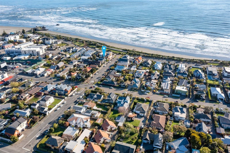 2 Stoke Street, Sumner, Christchurch - Carousel 2