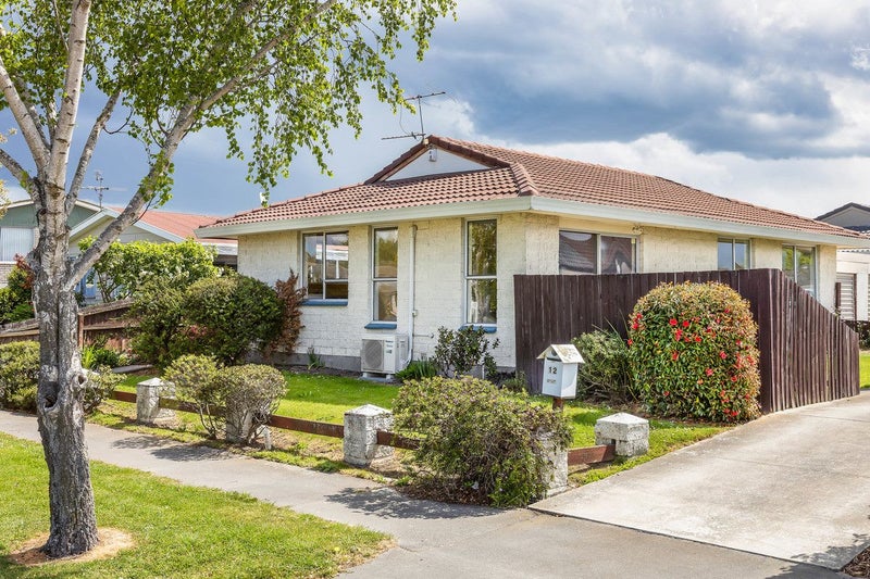 1/12 Shannon Place, Belfast, Christchurch - Carousel 1