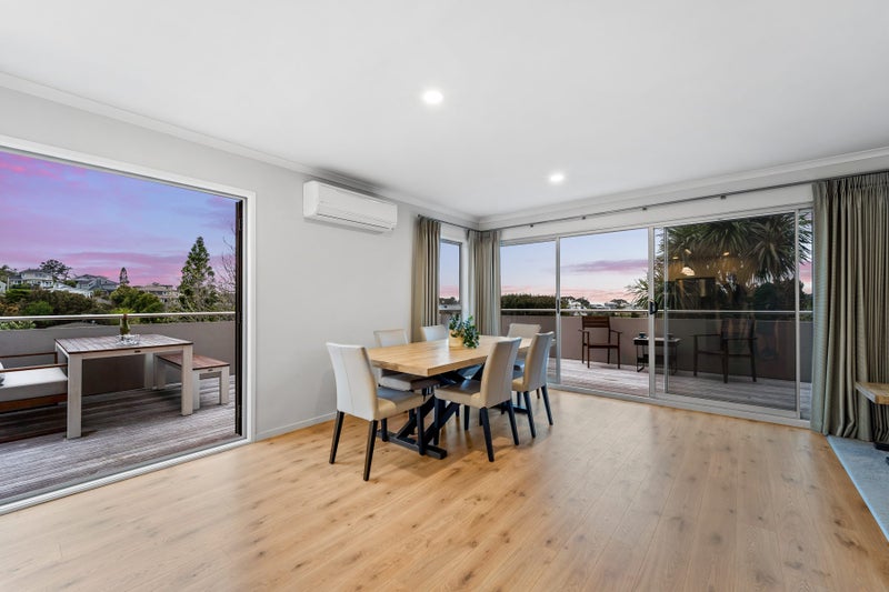 107 Braemar Road, Castor Bay, Auckland - Carousel 2