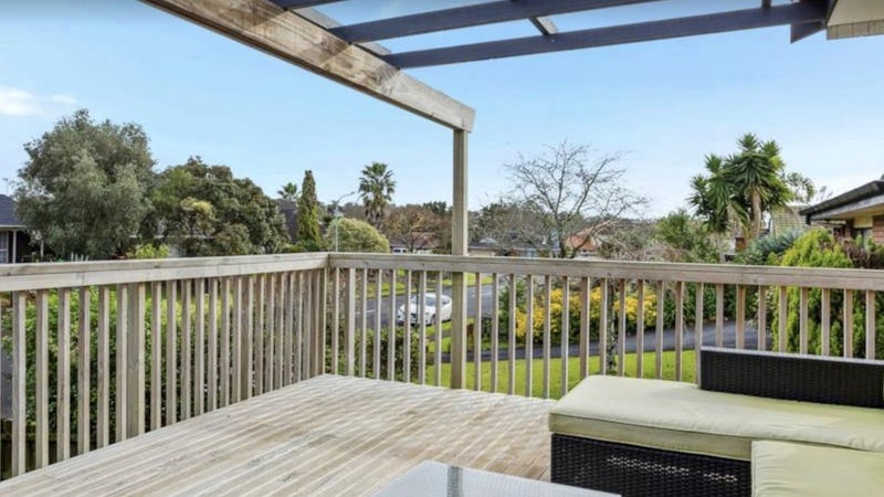 1/8 Northpark Avenue, Northpark, Auckland - Carousel 1