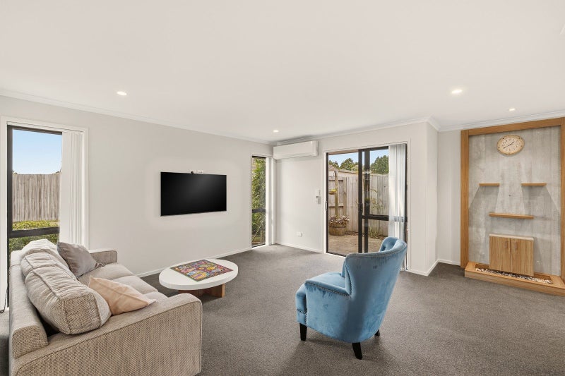 6 Kahawai Close, Pyes Pa, Tauranga - Carousel 2