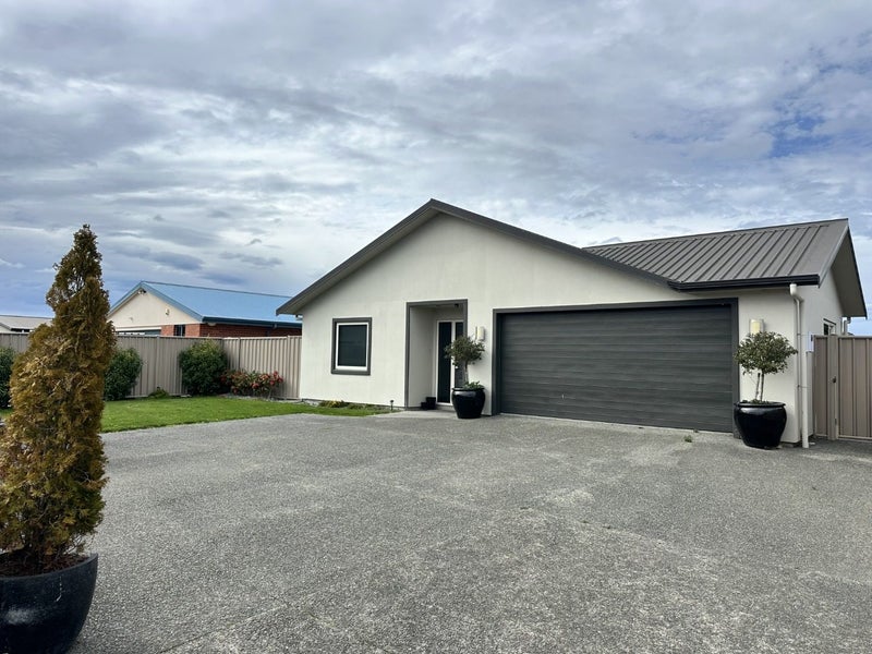 5 Aiden Lane, Raureka, Hastings - Carousel 1