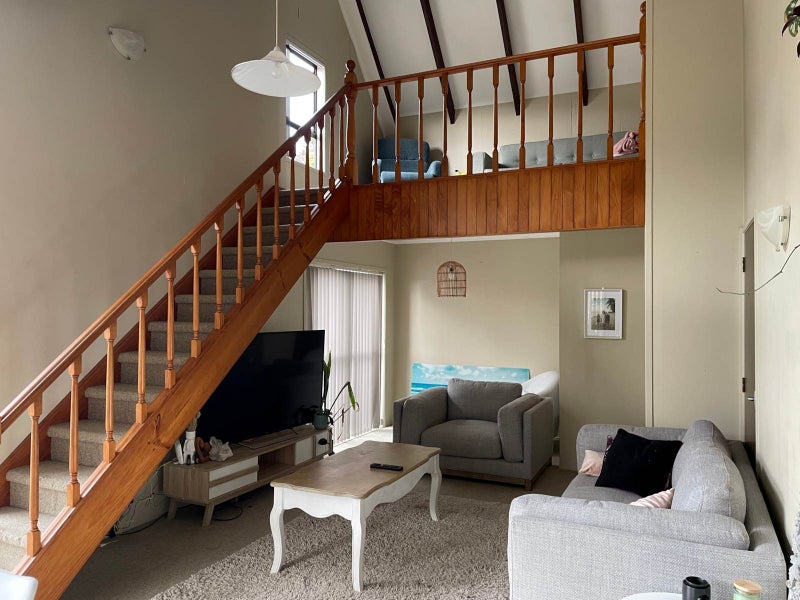 2/4 Mawson Avenue, Torbay, Auckland - Carousel 1