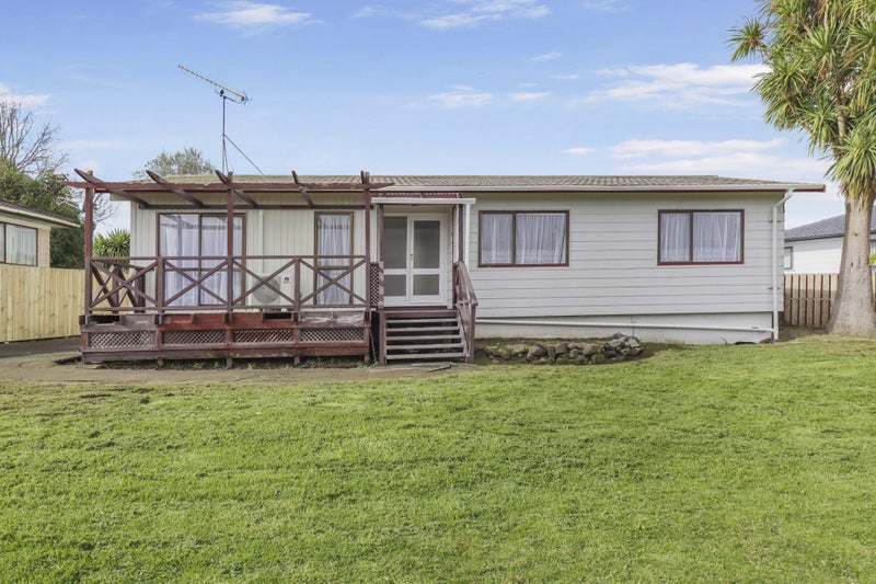 3 Limond Street, Randwick Park, Auckland - Carousel 1