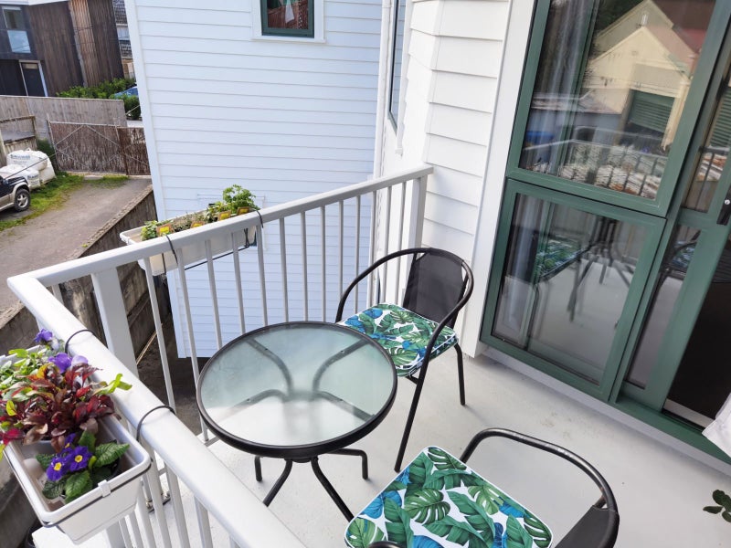 C13/13 Palm Grove, Berhampore, Wellington - Carousel 5