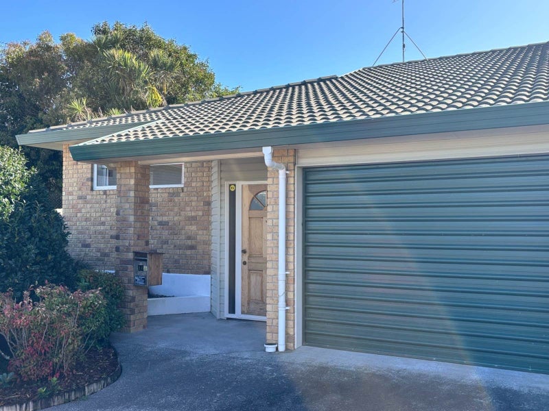 16 Palmgreen Court, Stanmore Bay, Whangaparaoa - Carousel 1