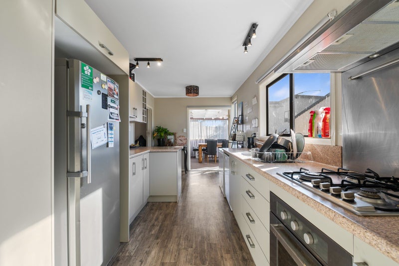 6 Puriri Crescent, Hillcrest, Rotorua - Carousel 2