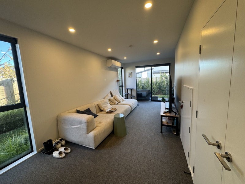 5/4 Gibbon Street, Sydenham, Christchurch - Carousel 2
