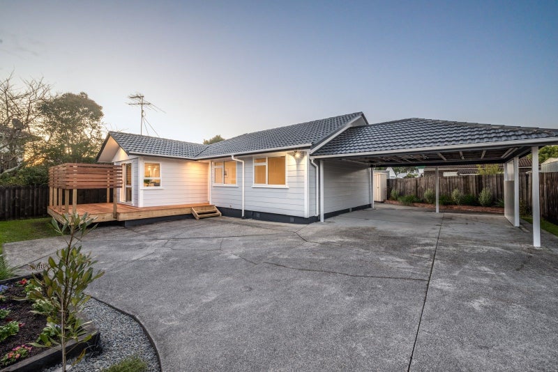 10A Tomintoul Place, Highland Park, Auckland - Carousel 1