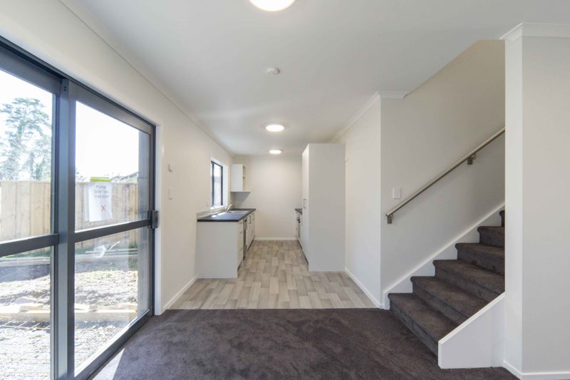 54 Flynn Road, Hillcrest, Hamilton - Carousel 1