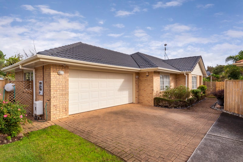 63 Cantora Avenue, Northpark, Auckland - Carousel 1