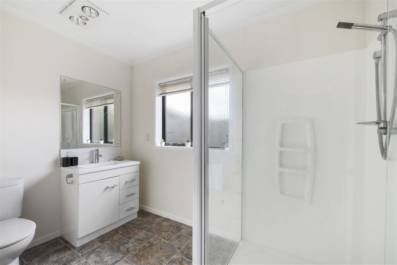 3/32 Gibbons Street, Upper Hutt Central, Upper Hutt - Carousel 12