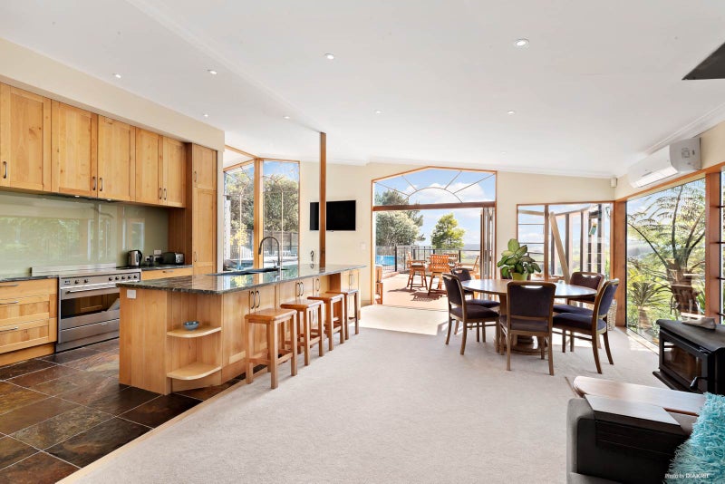 272 Redoubt Road, Totara Park, Auckland - Carousel 2