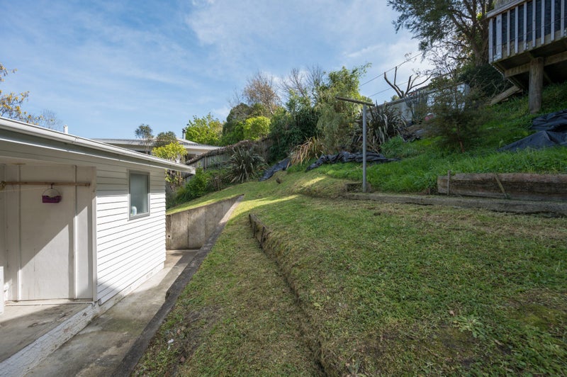 48 Abraham Heights, Washington Valley, NELSON - Carousel 31