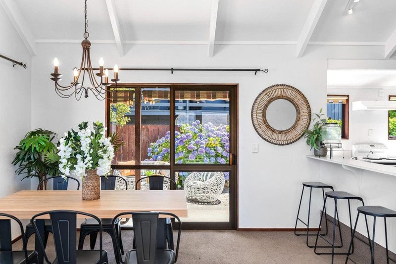 4 Earnslaw Terrace, Queenstown, Queenstown - Carousel 1