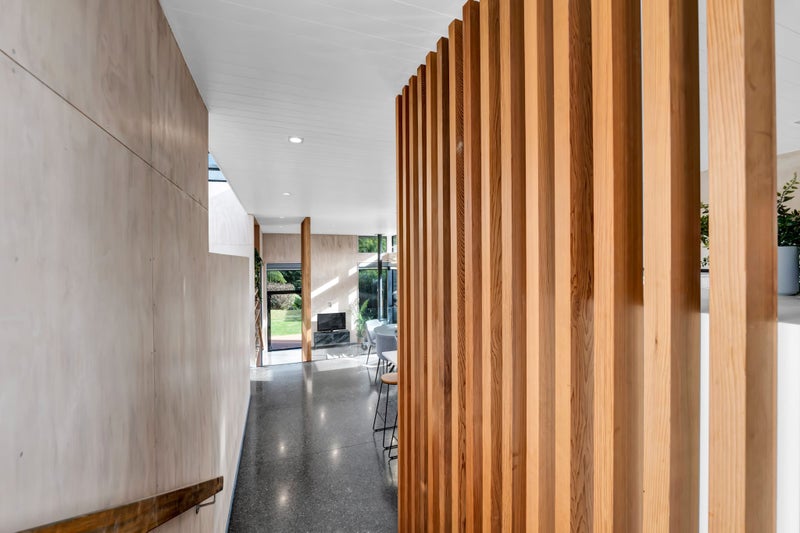 82D Smart Road, Glen Avon, New Plymouth - Carousel 49