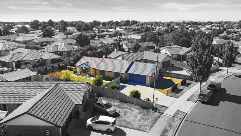 9 Farnborough Drive, Nawton, Hamilton - Carousel 1