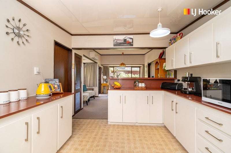 51 Earls Road, Saint Clair, Dunedin - Carousel 2