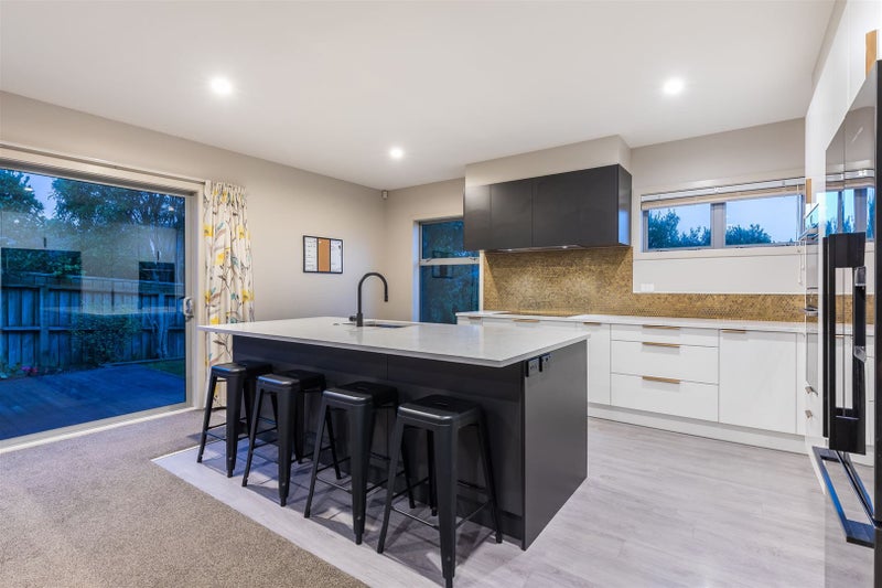 29 Kaimai Place, Aotea, Porirua - Carousel 2