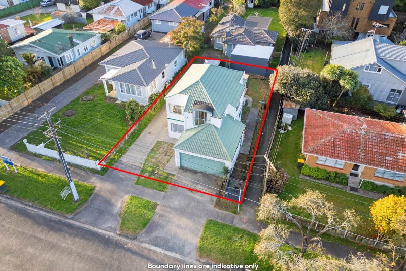 37A Miro Street, New Lynn, Auckland - Carousel 2