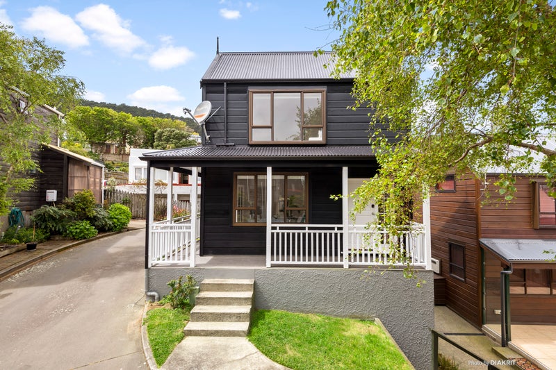 5/85 Elizabeth Street, Mount Victoria, Wellington - Carousel 1