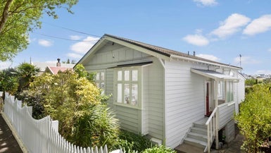 27 Selbourne Street, Grey Lynn, Auckland - Carousel 1
