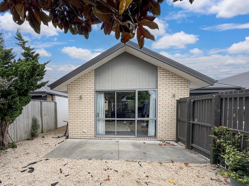 19 Charente Way, Yaldhurst, Christchurch - Carousel 1