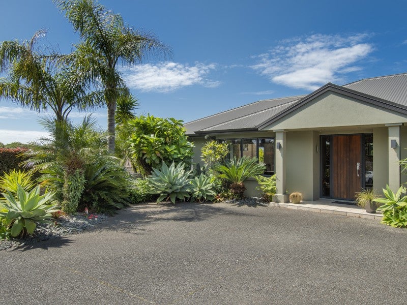 6 St Clements Grove, Bethlehem, Tauranga - Carousel 22