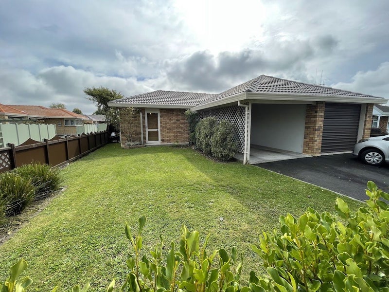103A Clarkin Road, Fairfield, Hamilton - Carousel 1