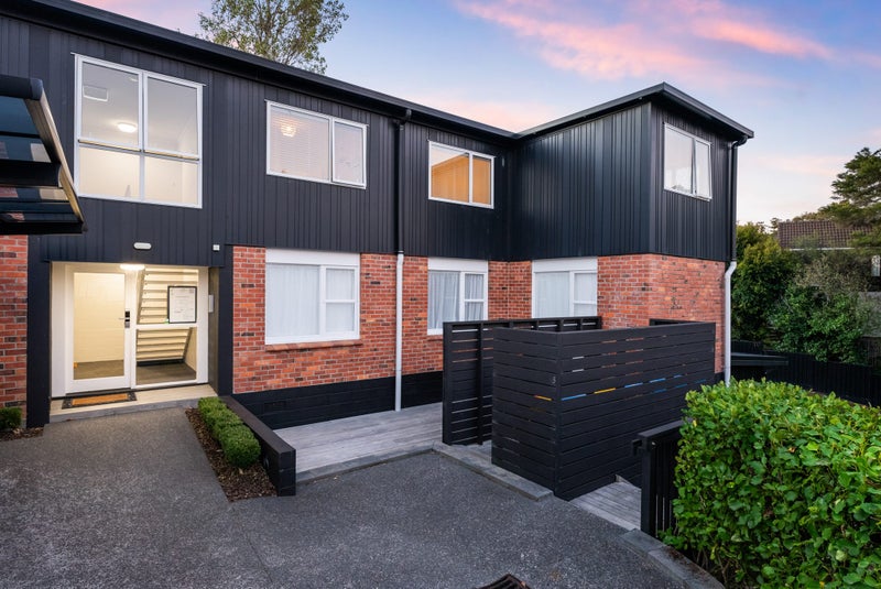 4/6 Prebble Place, Mission Bay, Auckland - Carousel 1