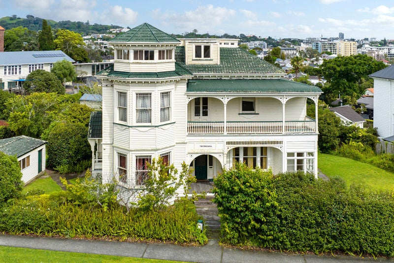 34 Bassett Road, Remuera, Auckland - Carousel 1