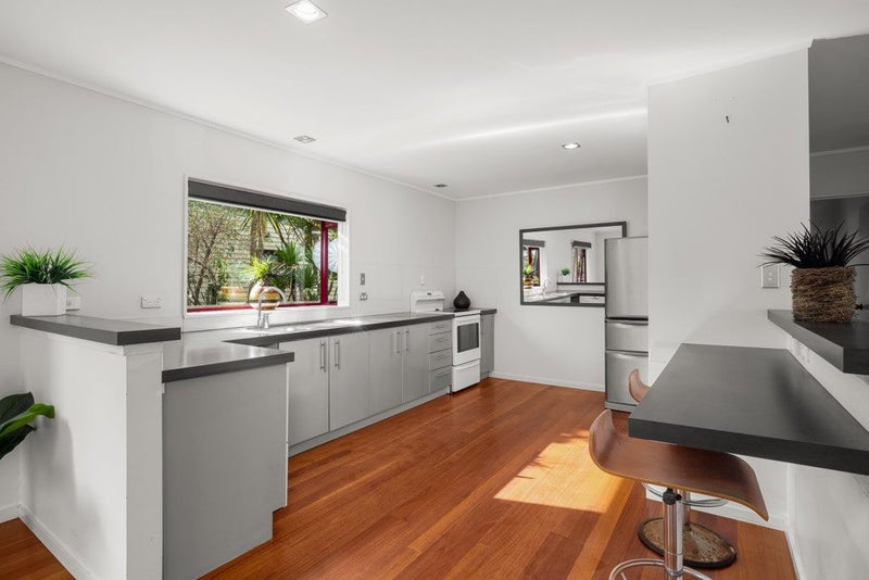 23 Tui Grove, Paihia, Paihia - Carousel 2