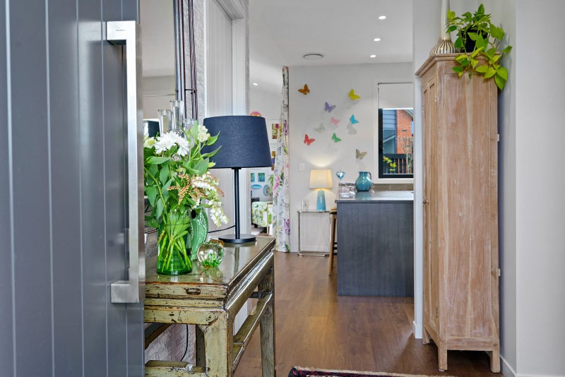 22 Jarrett Terrace, Leamington, Cambridge - Carousel 2