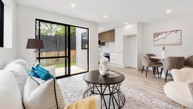 8F Butterworth Drive, Glendene, Auckland - Carousel 1