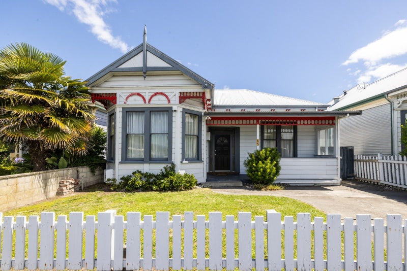 65 Wellesley Road, Napier South, Napier - Carousel 13