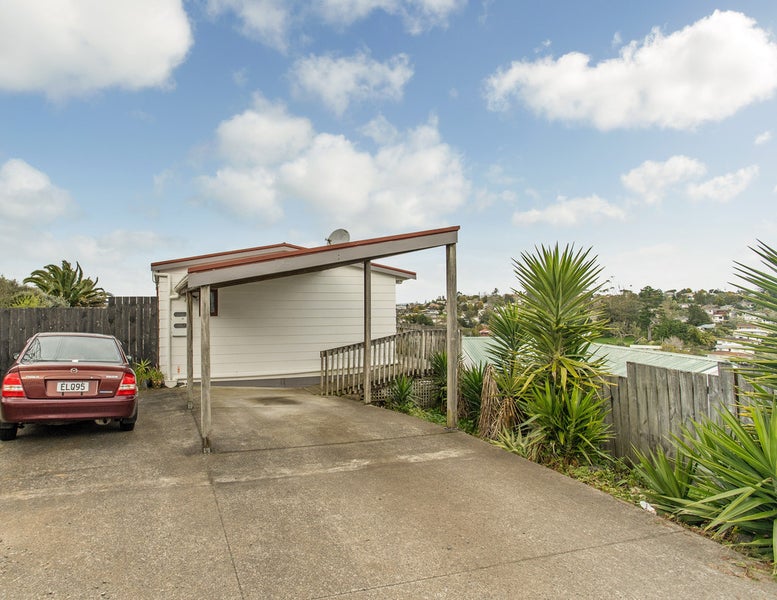 1/25 Cherry Tree Place, Massey, Auckland - Carousel 2