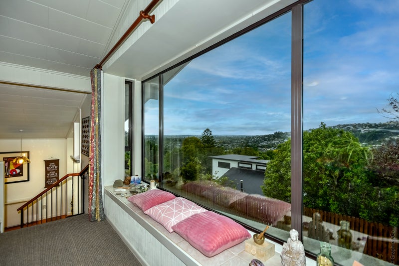 1/11 Sulby Road, Cashmere, Christchurch - Carousel 2