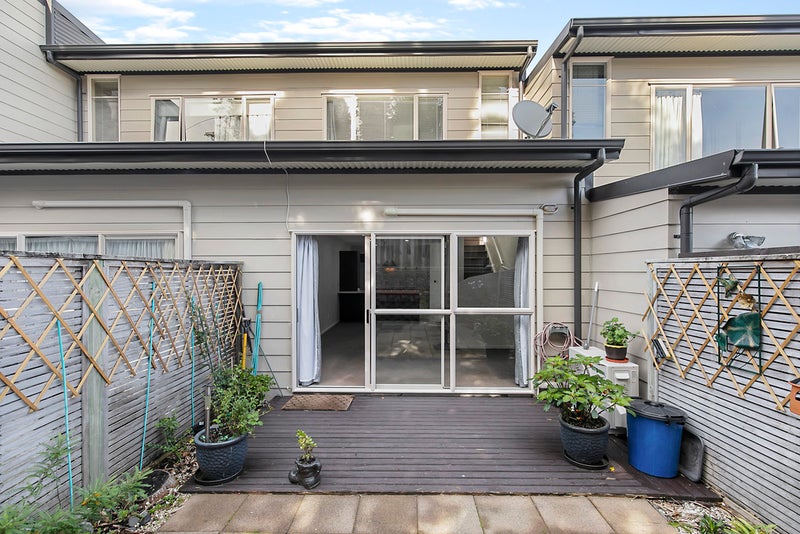 3/206 Manuka Road, Bayview, Auckland - Carousel 1