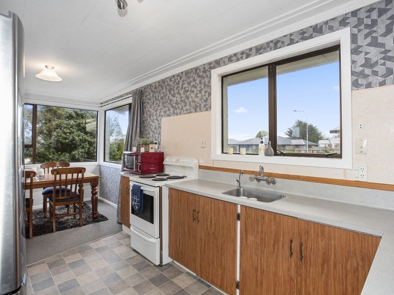 27 Conway Crescent, Glengarry, Invercargill - Carousel 2