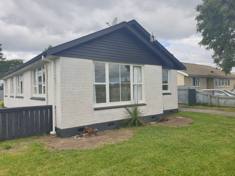10 Arbroath Avenue, Flaxmere, Hastings - Carousel 2