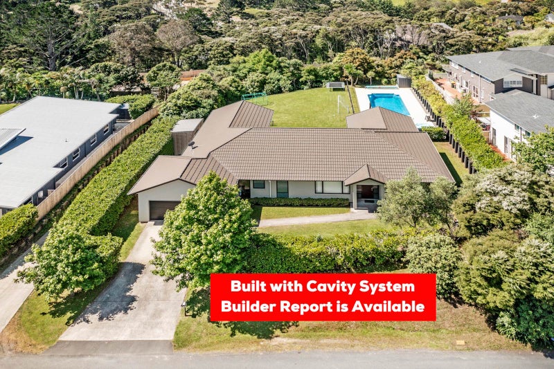 15 Wicklam Lane, Greenhithe, Auckland - Carousel 1