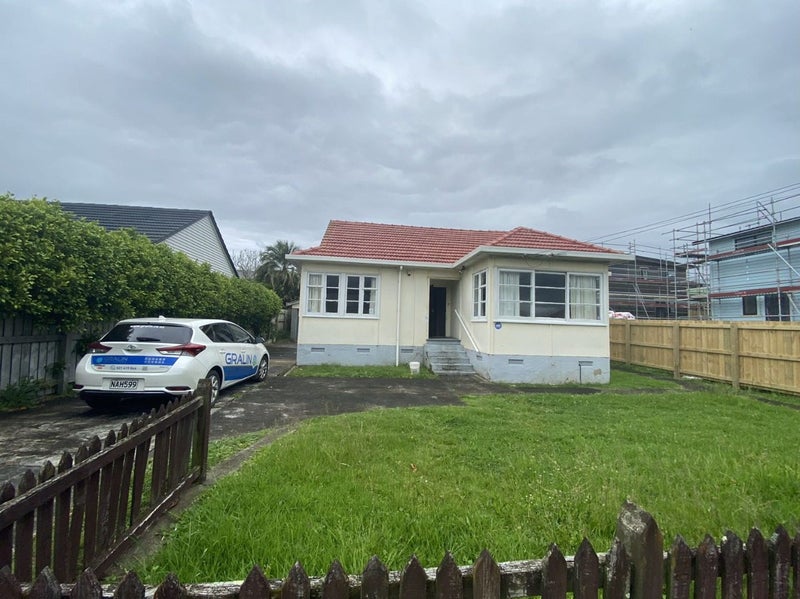 131 Rockfield Road, Penrose, Auckland - Carousel 1