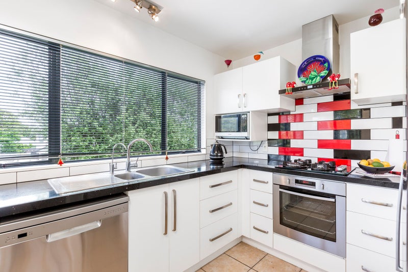 41 Bentleigh Avenue, New Windsor, Auckland - Carousel 2