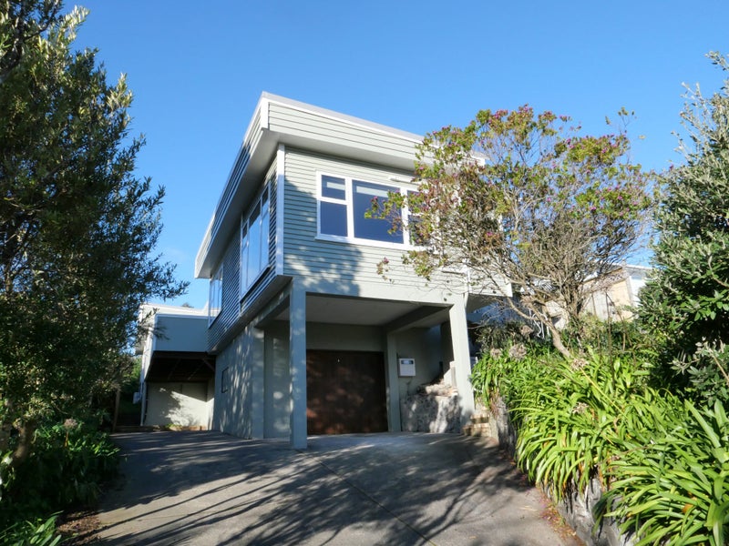 14 Hillcrest Road, Raumati South, Paraparaumu - Carousel 2