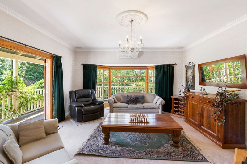 9A VICTORIA TCE, Ohau - Carousel 2