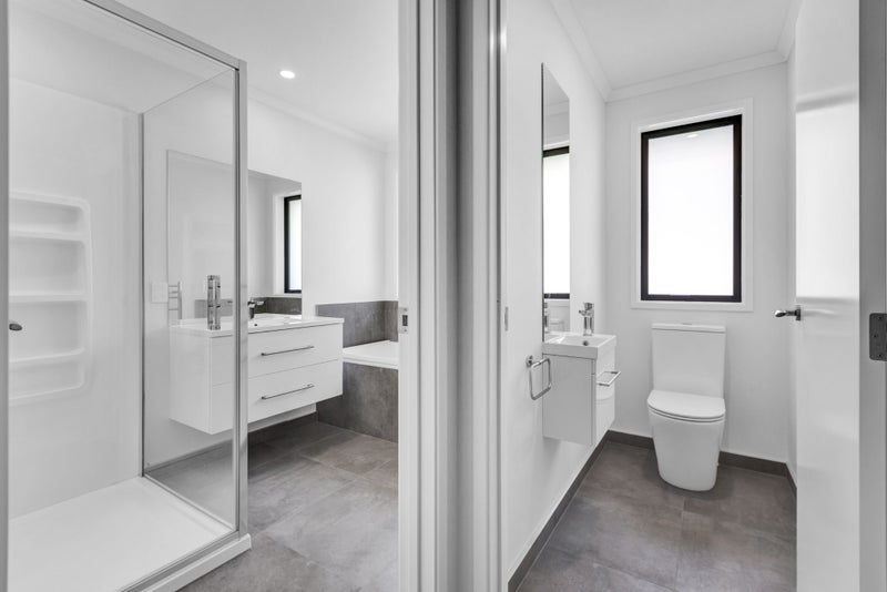 26 Sycamore Grove, Lower Vogeltown, New Plymouth - Carousel 2