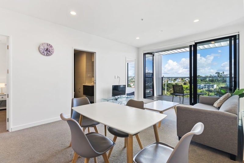 417/19 Rawene Road, Birkenhead, Auckland - Carousel 2