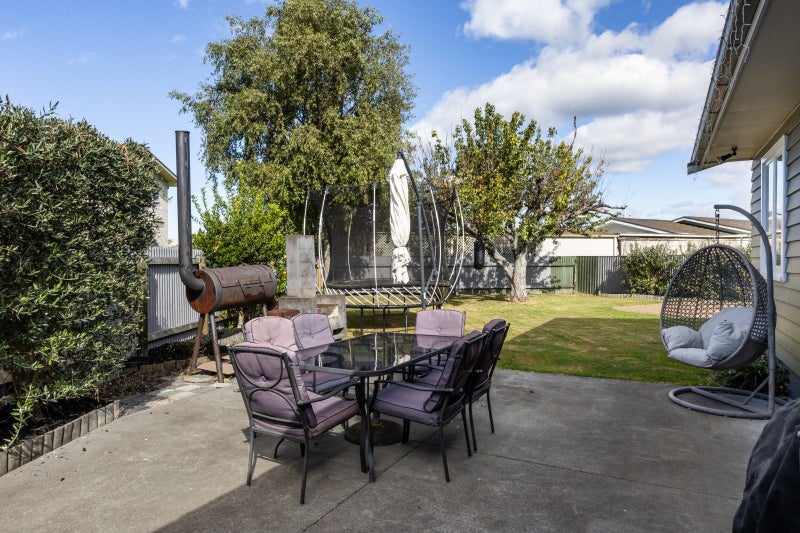 4 Holyrood Street, Taradale, Napier - Carousel 16
